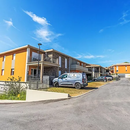 Eden Golfe-1 By Interhome Appartement Cogolin