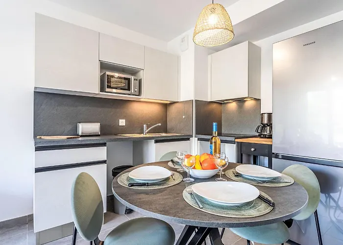 Eden Golfe-1 By Interhome *